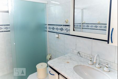 Casa à venda com 250m², 6 quartos e 4 vagasBanheiro 1