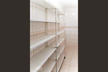 Casa à venda com 250m², 6 quartos e 4 vagasDespensa - Cozinha