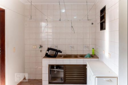 Casa à venda com 250m², 6 quartos e 4 vagasÁrea de Serviço 1