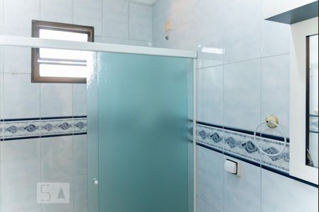 Casa à venda com 250m², 6 quartos e 4 vagasBanheiro 1