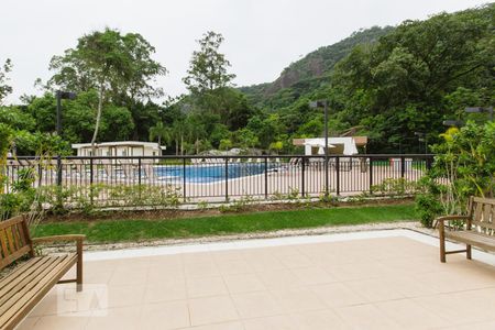 Apartamento à venda com 62m², 2 quartos e 1 vagaÁrea Comum