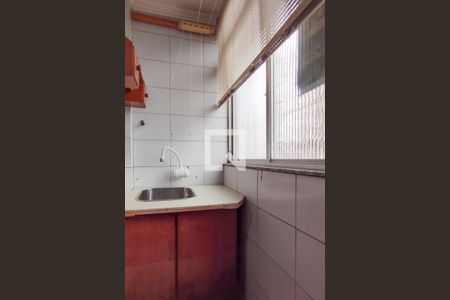 Apartamento à venda com 79m², 3 quartos e 1 vagaÁrea de serviço 