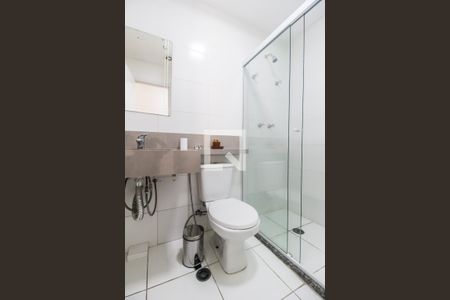 Apartamento para alugar com 68m², 2 quartos e 1 vaga Apartamento para alugar com 68m², 2 quartos e 1 vagaBanheiro 2