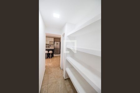 Apartamento para alugar com 68m², 2 quartos e 1 vaga Apartamento para alugar com 68m², 2 quartos e 1 vagaCorredor