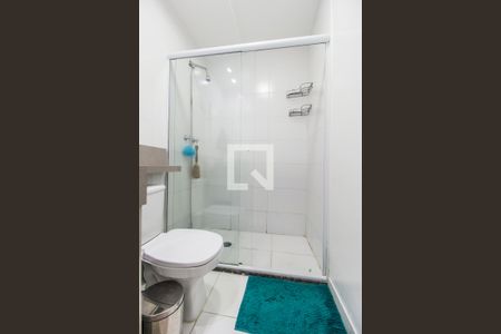 Apartamento para alugar com 68m², 2 quartos e 1 vaga Apartamento para alugar com 68m², 2 quartos e 1 vagaBanheiro da Suíte