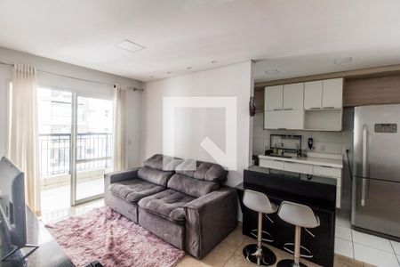 Sala de TV de apartamento para alugar com 2 quartos, 68m² em Jardim Tupanci, Barueri