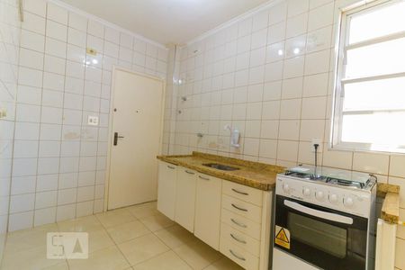 Apartamento à venda com 80m², 2 quartos e sem vaga Apartamento à venda com 80m², 2 quartos e sem vagaCozinha