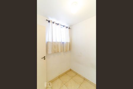 Apartamento à venda com 80m², 2 quartos e sem vaga Apartamento à venda com 80m², 2 quartos e sem vagaQuarto de Serviço