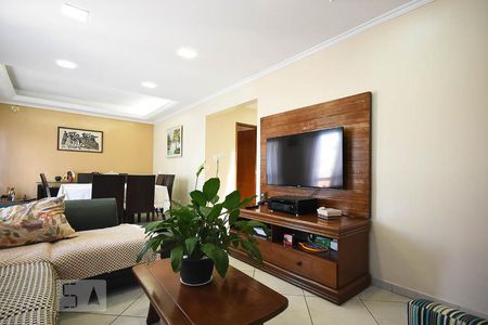 Sala de casa à venda com 3 quartos, 305m² em Jardim Monte Kemel, São Paulo