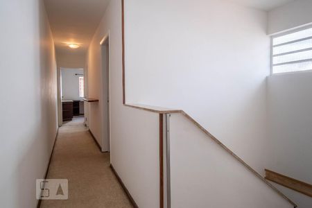 Casa à venda com 150m², 3 quartos e 3 vagasCorredor