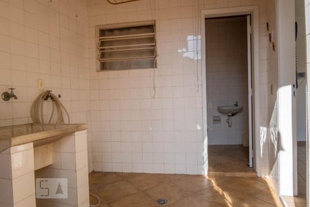 Casa à venda com 150m², 3 quartos e 3 vagasÁrea de Serviço