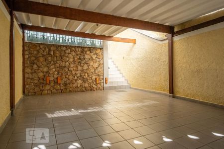 Casa à venda com 150m², 3 quartos e 3 vagasGaragem