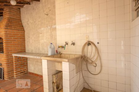 Casa à venda com 150m², 3 quartos e 3 vagasÁrea de Serviço