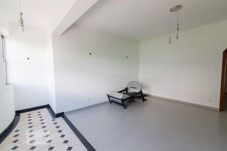 Apartamento à venda com 140m², 3 quartos e 1 vagaSala