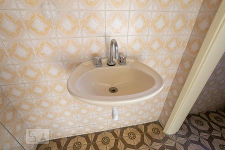 Lavabo de casa para alugar com 3 quartos, 200m² em Baeta Neves, São Bernardo do Campo