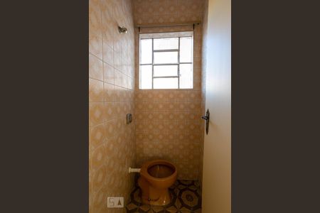 Lavabo de casa para alugar com 3 quartos, 200m² em Baeta Neves, São Bernardo do Campo