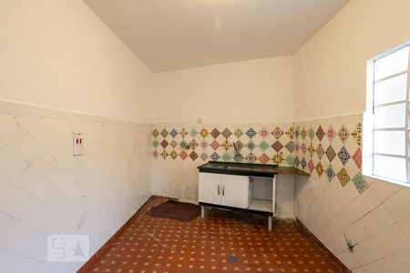 Casa para alugar com 200m², 3 quartos e 3 vagasCozinha Edícula 1