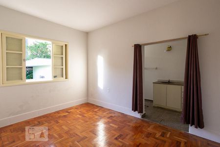 Casa para alugar com 200m², 3 quartos e 3 vagasSuíte