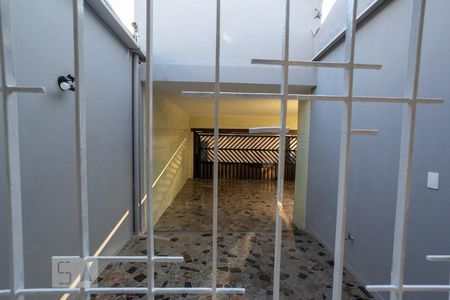 Casa para alugar com 200m², 3 quartos e 3 vagasVista