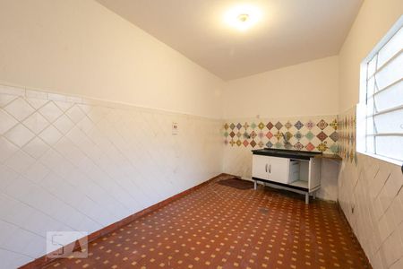 Casa para alugar com 200m², 3 quartos e 3 vagasCozinha Edícula 1