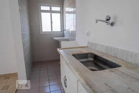 Apartamento à venda com 37m², 1 quarto e 1 vaga Apartamento à venda com 37m², 1 quarto e 1 vagaCozinha