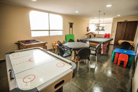 Apartamento à venda com 72m², 3 quartos e 1 vagaÁrea comum - Salão de Jogos