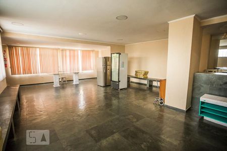 Apartamento à venda com 72m², 3 quartos e 1 vagaÁrea comum - Salão de festas