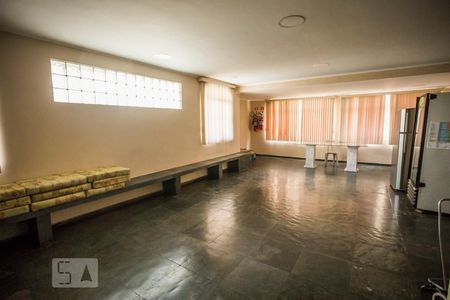 Apartamento à venda com 72m², 3 quartos e 1 vagaÁrea comum - Salão de festas