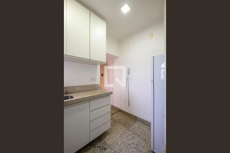 Apartamento para alugar com 96m², 2 quartos e 2 vagas Apartamento para alugar com 96m², 2 quartos e 2 vagasCozinha
