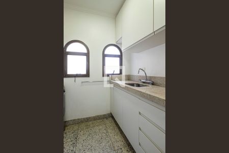 Apartamento para alugar com 96m², 2 quartos e 2 vagas Apartamento para alugar com 96m², 2 quartos e 2 vagasCozinha