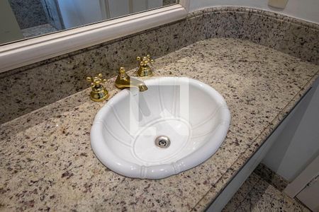 Apartamento para alugar com 96m², 2 quartos e 2 vagas Apartamento para alugar com 96m², 2 quartos e 2 vagasSuíte 2 - Banheiro