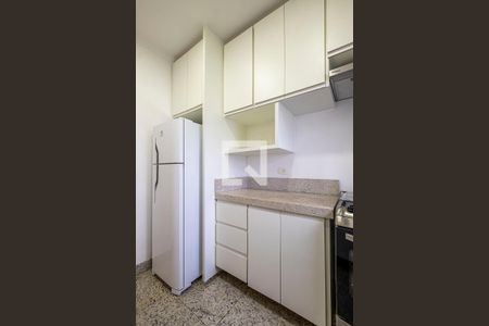 Apartamento para alugar com 96m², 2 quartos e 2 vagas Apartamento para alugar com 96m², 2 quartos e 2 vagasCozinha