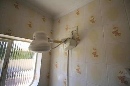 Casa à venda com 155m², 2 quartos e 2 vagasBanheiro da Suíte 1