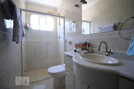 Casa à venda com 155m², 2 quartos e 2 vagasBanheiro da Suíte 2