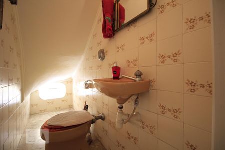 Casa à venda com 155m², 2 quartos e 2 vagasLavabo