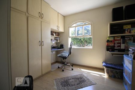 Casa à venda com 155m², 2 quartos e 2 vagasDormitório