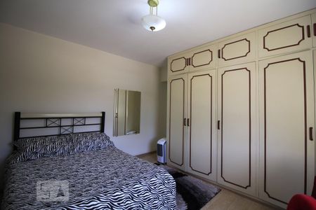 Casa à venda com 155m², 2 quartos e 2 vagasSuíte 2