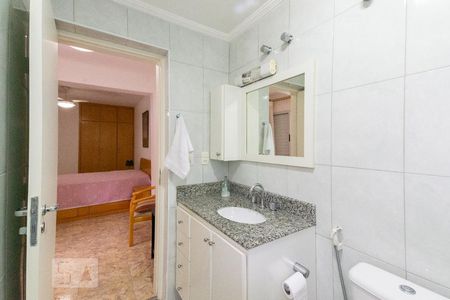 Casa para alugar com 150m², 4 quartos e 2 vagasBanheiro do Quarto 1