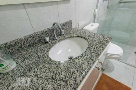 Casa para alugar com 150m², 4 quartos e 2 vagasBanheiro do Quarto 1 - Torneira