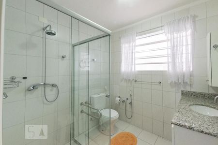 Casa para alugar com 150m², 4 quartos e 2 vagasBanheiro