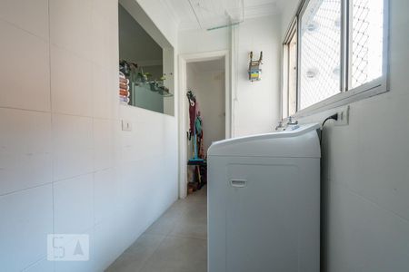 Apartamento à venda com 110m², 3 quartos e 1 vagaÁrea de Serviço