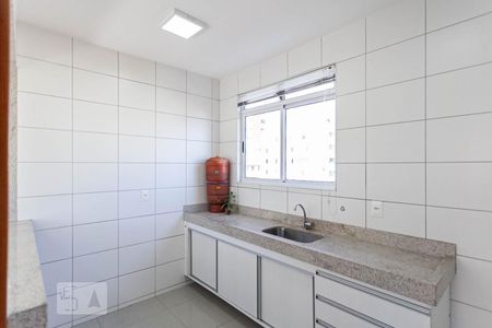 Apartamento para alugar com 76m², 3 quartos e 2 vagasCozinha