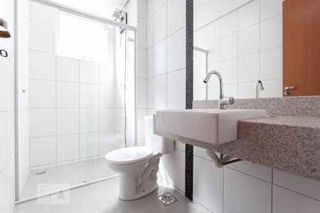 Apartamento para alugar com 76m², 3 quartos e 2 vagasBanheiro Social