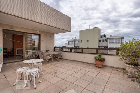 Apartamento à venda com 237m², 3 quartos e 2 vagasTerraço