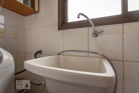 Apartamento à venda com 237m², 3 quartos e 2 vagasÁrea de Serviço