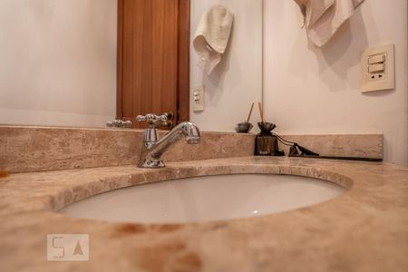 Apartamento à venda com 237m², 3 quartos e 2 vagasLavabo