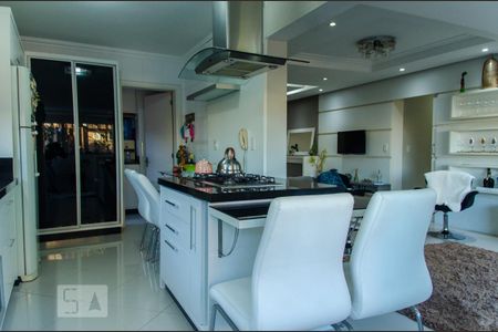Cozinha de apartamento à venda com 3 quartos, 155m² em Marechal Rondon, Canoas
