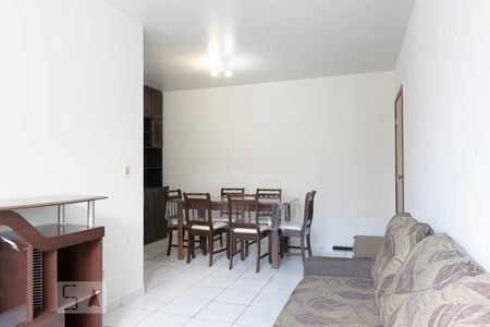 Sala de apartamento para alugar com 1 quarto, 53m² em Água Verde, Curitiba
