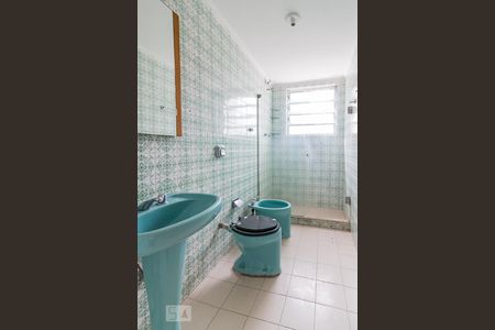 Apartamento à venda com 80m², 2 quartos e sem vagaBanheiro