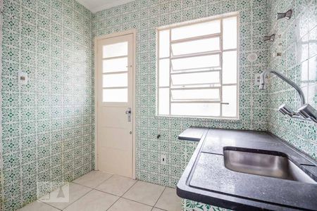 Apartamento à venda com 80m², 2 quartos e sem vagaCozinha